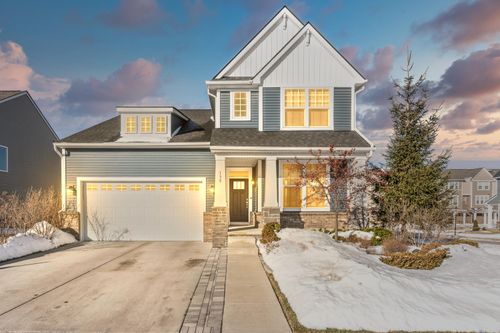 135 Union St, Wixom, MI, 48393-2766 | Card Image