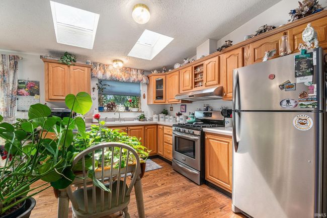 205 Par Blvd, House other with 3 bedrooms, 2 bathrooms and null parking in Bristol IN | Image 4