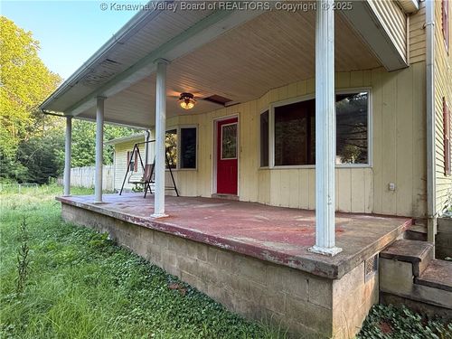 475 Simms St, Saint Albans, WV, 25177-1611 | Card Image