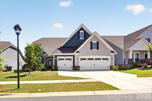 22024 Finworthy Ln, Huntersville, NC, 28078-3955 | Card Image