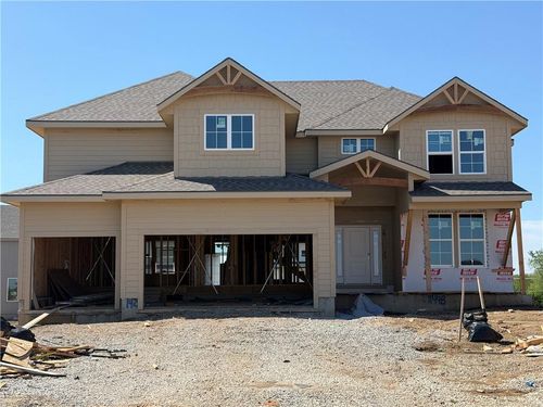 11448 S Emerald St, Olathe, KS, 66061-2201 | Card Image