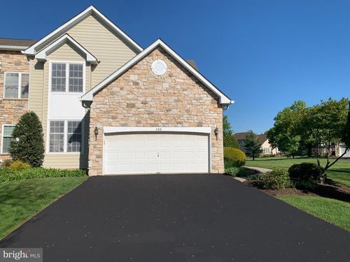 135 Birkdale Dr, BLUE BELL, PA, 19422-3272 | Card Image