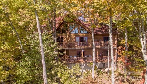 382 Walela Trl, Maggie Valley, NC, 28751-7743 | Card Image