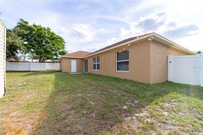 945 N Dean Circle, House other with 4 bedrooms, 2 bathrooms and null parking in Deltona FL | Image 31