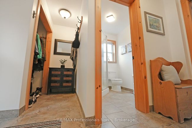 1055 Dark Lake Rd, House other with 3 bedrooms, 2 bathrooms and 6 parking in Haliburton ON | Image 26