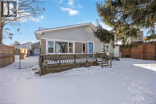 665 Lakeshore Rd, Sarnia, ON, N7V2T1 | Card Image