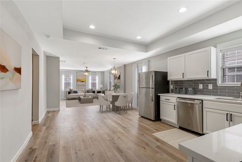 1123 W Morgan St, Denison, TX, 75020-4309 | Card Image