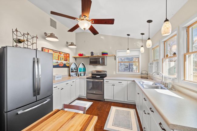 21370 654 Th Ave, House other with 2 bedrooms, 1 bathrooms and null parking in Darwin MN | Image 11