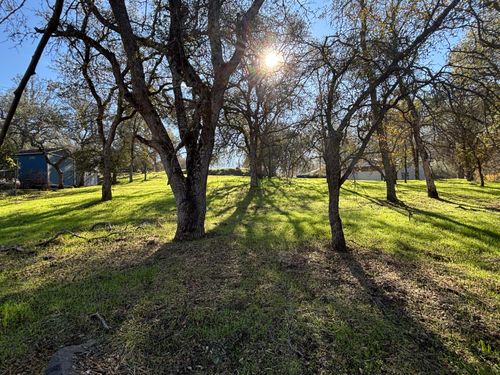  Meadow Drive, Three Rivers, CA, 93271 | Card Image