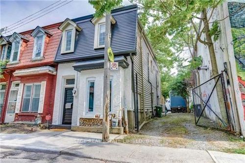 17 Rebecca St, Toronto, ON, M6J1K8 | Card Image