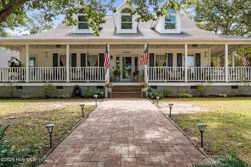 801 E Yacht Dr, Oak Island, NC, 28465-6707 | Card Image