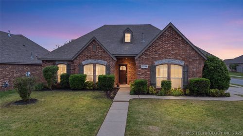 3335 S 204th East Avenue, Broken Arrow, OK, 74014 | Card Image