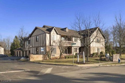 d-25 Canterbury Rd, Chatham Twp, NJ, 07928-2914 | Card Image