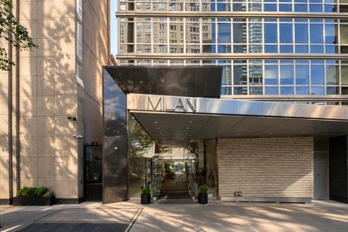 7c-300 E 55th St, New York, NY, 10022-4297 | Card Image