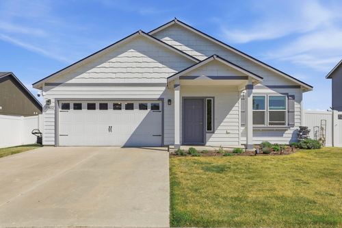 12802 W 1st Ave, Airway Heights, WA, 99001-5143 | Card Image