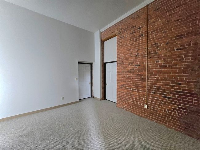 APT-209 - 147 Rawson Rd, Condo with 2 bedrooms, 2 bathrooms and 2 parking in Quincy MA | Image 11
