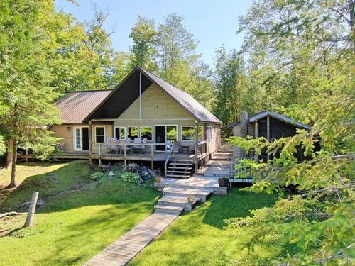 390 Steenburg Lake South Rd, Lime, ON, K0L1W0 | Card Image