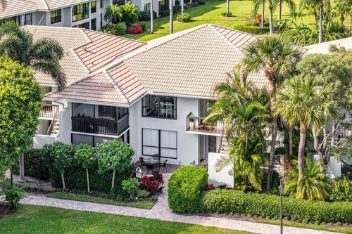 green-heron-s-3744 Quail Ridge Dr N, Boynton Beach, FL, 33436-5333 | Card Image