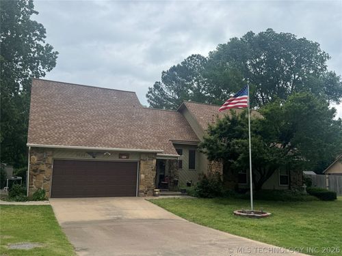 7233 Gafford Blvd, Broken Arrow, OK, 74014-2618 | Card Image