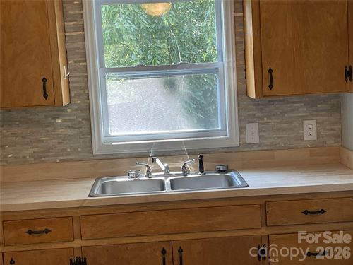822 Azalea Ave, Black Mountain, NC, 28711-2908 | Card Image