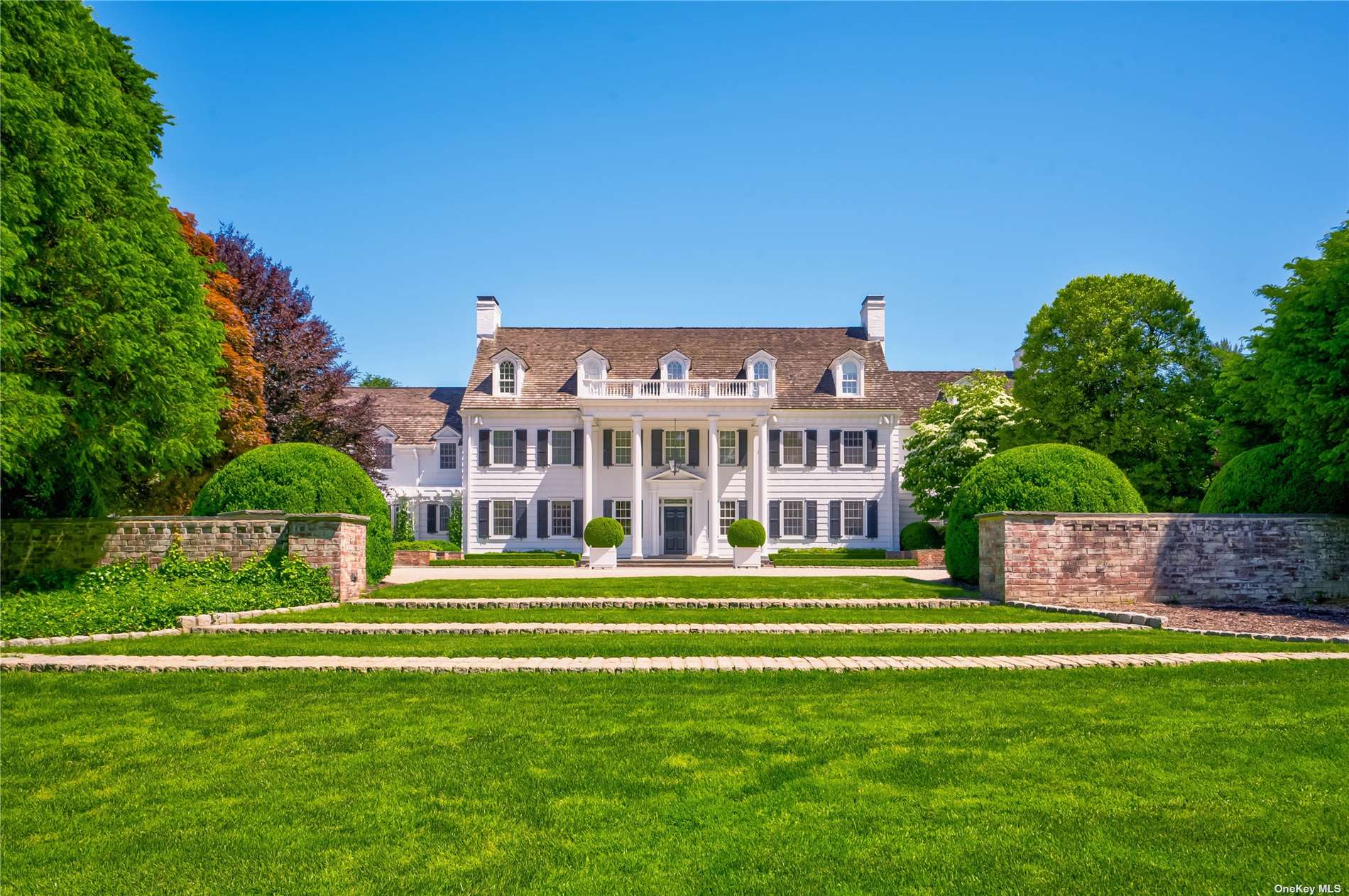 Feeks Ln, Locust Valley, NY 11560