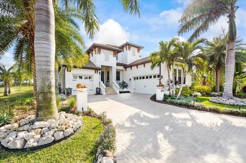 3006 Christophers Watch Ln, RUSKIN, FL, 33570-3050 | Card Image