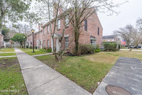 unit-3a-416 Doucet Rd, Lafayette, LA, 70503-3467 | Card Image