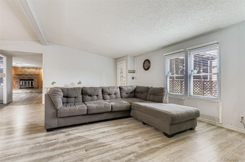 5540 Vallejo St, Denver, CO, 80221-1448 | Card Image