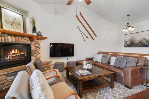 113 Lookout Ridge Dr, DILLON, CO, 80435-5528 | Card Image