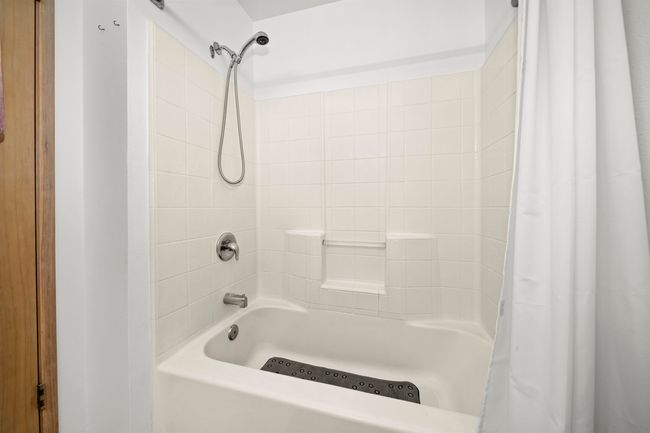 APT-532 - 50 Koiula Ln, Condo with 2 bedrooms, 2 bathrooms and null parking in Kahului HI | Image 27