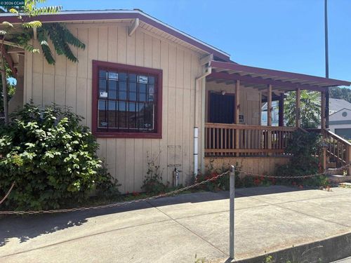 516 Ward St, Martinez, CA, 94553-1649 | Card Image