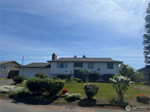 10716 102nd St Sw, Tacoma, WA, 98498-1722 | Card Image