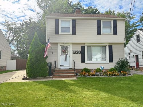 1320 Belrose Rd, Mayfield Heights, OH, 44124-1531 | Card Image