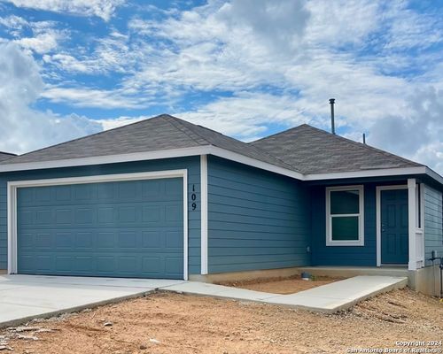 109 Fisher Pl, Marion, TX, 78124-1059 | Card Image