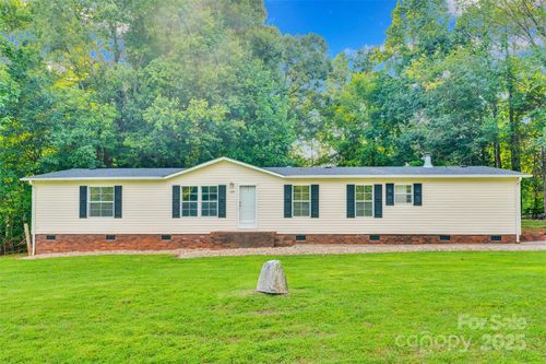 166 Crystal Bay Dr, Mooresville, NC, 28115-7160 | Card Image