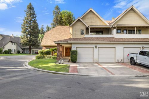 100 Stockdale Cir, Bakersfield, CA, 93309-1300 | Card Image