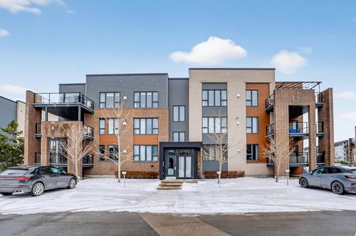 301-863 Av Pierre-Dansereau, Terrebonne, QC, J6Y0M8 | Card Image