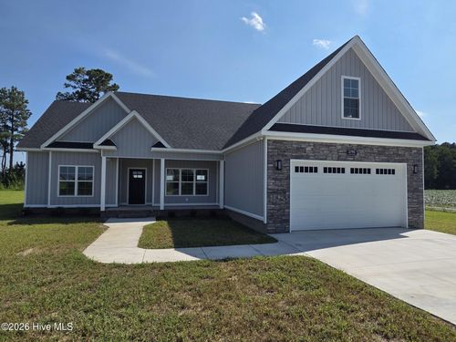 2795 Covent Dr, Farmville, NC, 27828-5502 | Card Image