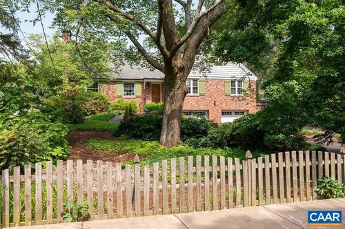 1621 Meadowbrook Heights Rd, CHARLOTTESVILLE, VA, 22901-3027 | Card Image
