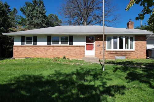 3015 Lindberg Avenue, Allentown City, PA, 18103 | Card Image