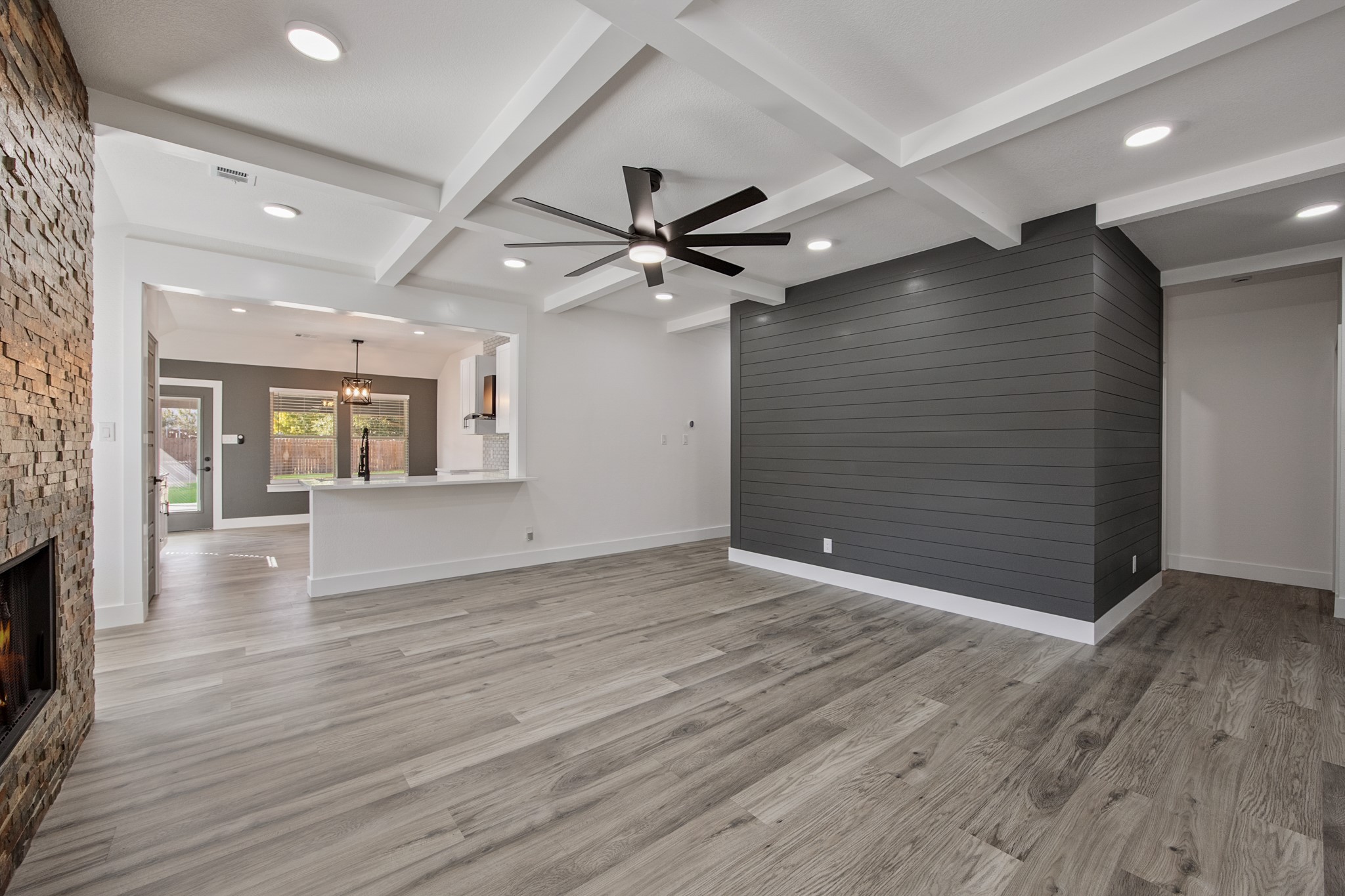Residential in Crowley 3