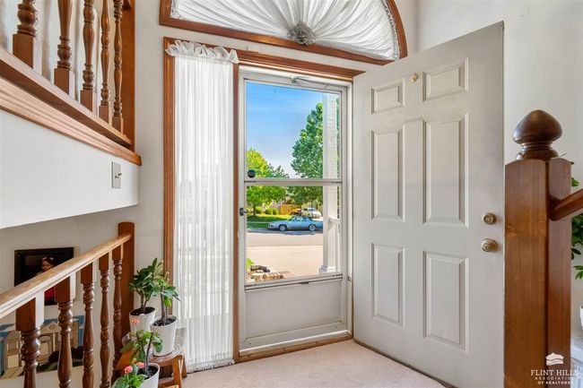 1920 Apache Dr, House other with 3 bedrooms, 3 bathrooms and null parking in Junction City KS | Image 4