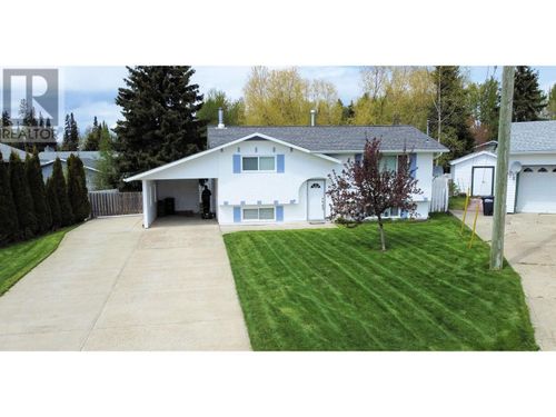 310 Crooked River Cres, Mackenzie, BC, V0J2C0 | Card Image