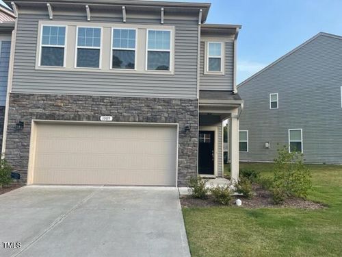 1009 Flagler St, Durham, NC, 27713-8377 | Card Image
