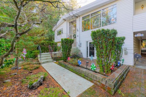 3379 Opal Rd, Nanaimo, BC, V9T2V6 | Card Image