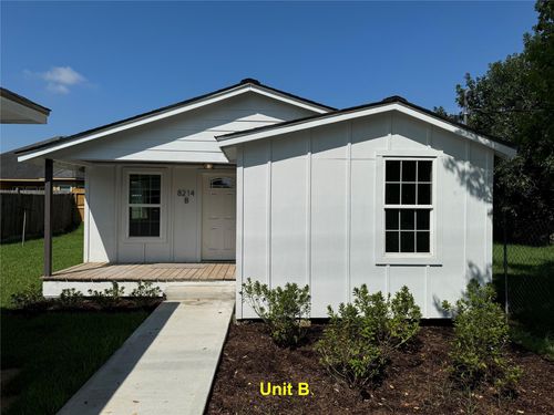 b-8214 Livingston St, Houston, TX, 77051-1419 | Card Image