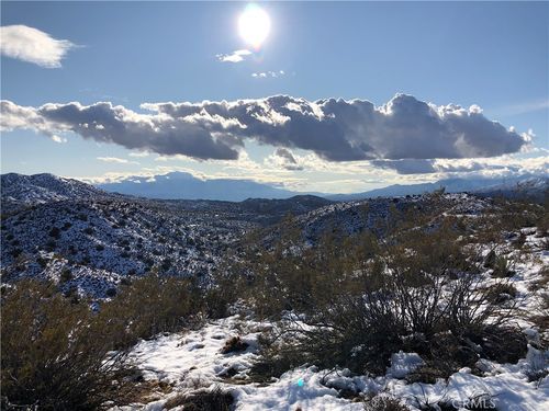 54575 Navajo Trl, Yucca Valley, CA, 92284-2455 | Card Image