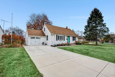 236 Dessa Lane, House other with 3 bedrooms, 1 bathrooms and null parking in South Saint Paul MN | Image 2