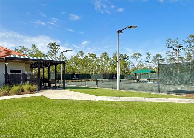 APT-2422 - 7635 Arbor Lakes Ct, Condo with 2 bedrooms, 2 bathrooms and 1 parking in Naples FL | Image 30