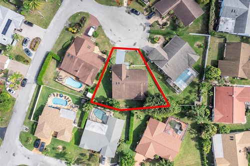 8017 Nw 83rd Way, Tamarac, FL, 33321-1632 | Card Image